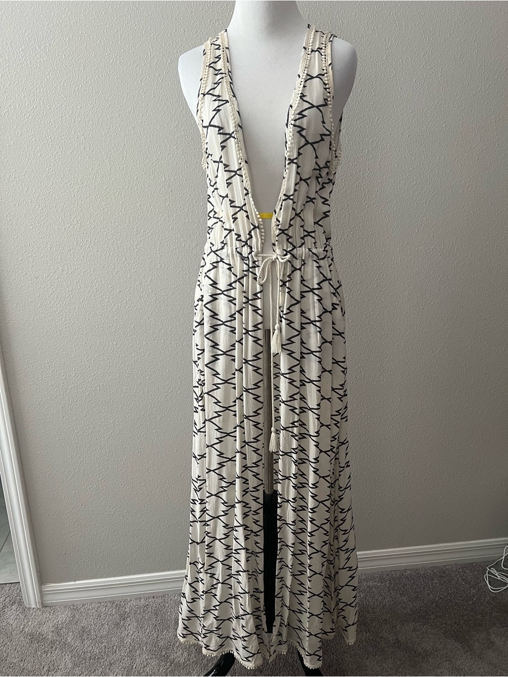 Victoria's Secret Resort Cream and Black Printed Maxi Dress Swim or Festival